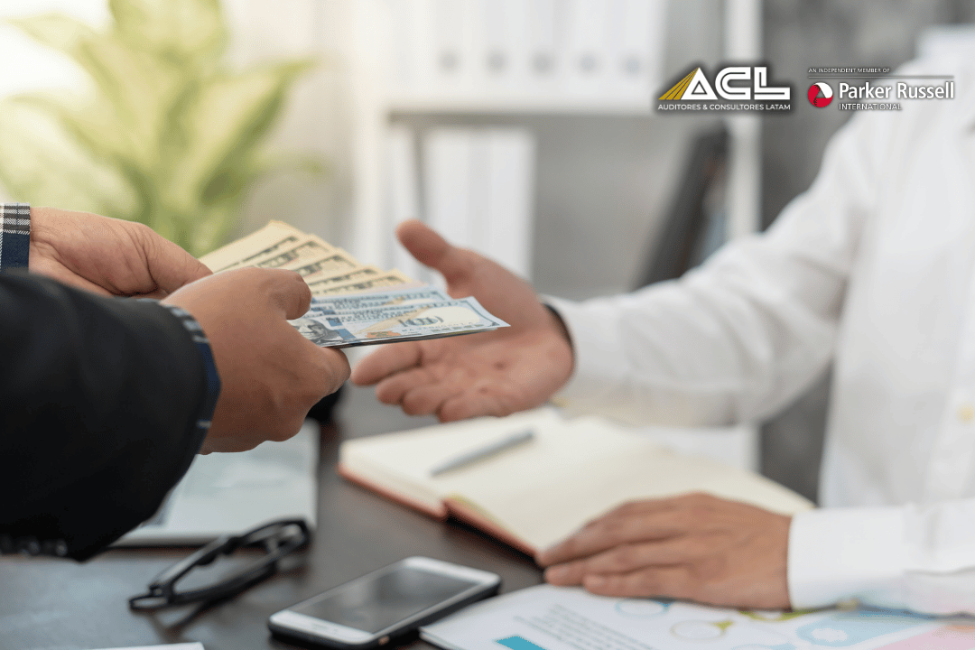 Decimotercer sueldo y su cálculo en Ecuador